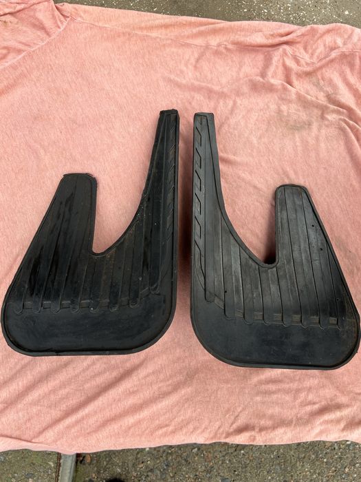 Бризговики універсальні