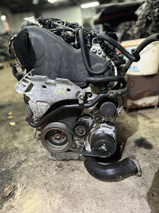 Двигун мотор двигатель 1.6 tdi CAY VW Audi Skoda Seat