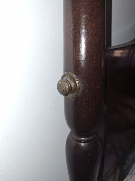 Cama Vintage em Mogno