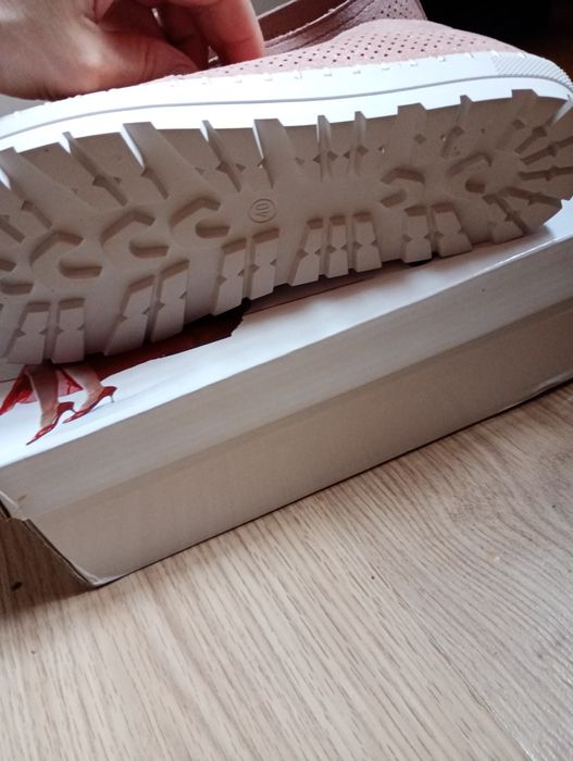 Мокасини жіночі 40