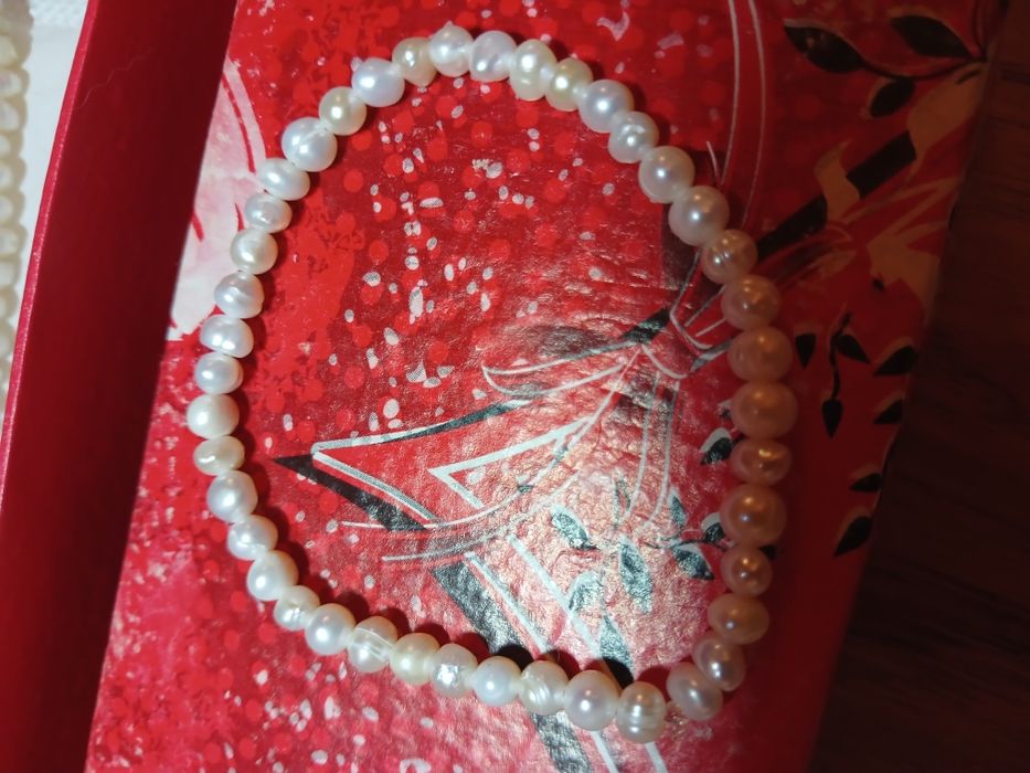 Натуральный жемчуг.ожерелье,браслет.