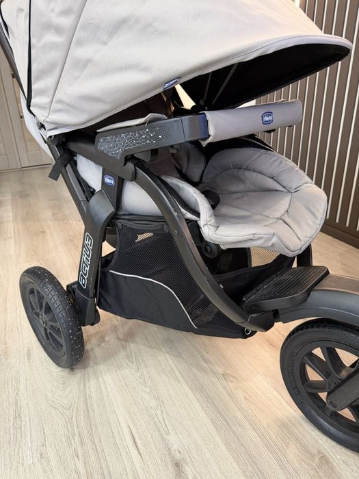 Продам коляску Chicco Trio Activ 3 б/у