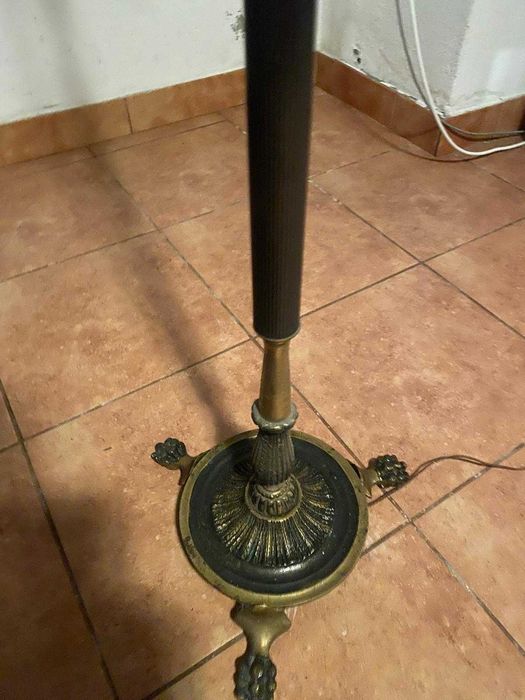 Cadeeiro pé alto Vintage