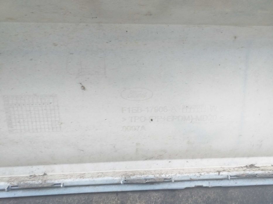 бампер ford focus mk3