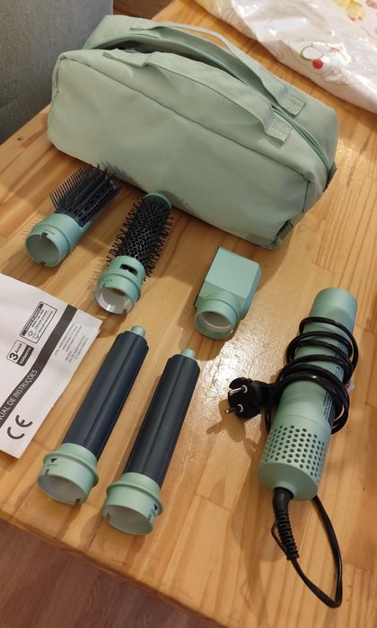 Secador Modelador Multistyler Verde Água – como novo