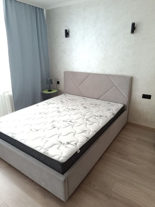 2-кім ЦЕНТР/ВОКЗАЛ 5хв Погодинно/Подобово