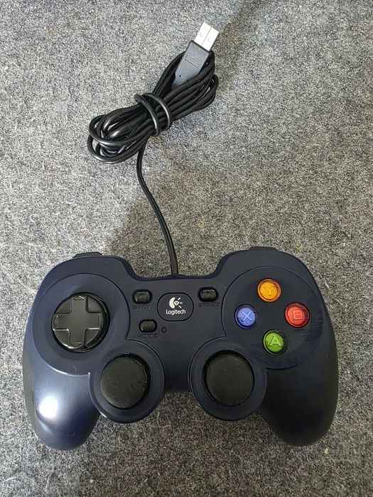 Геймпад Logitech F310