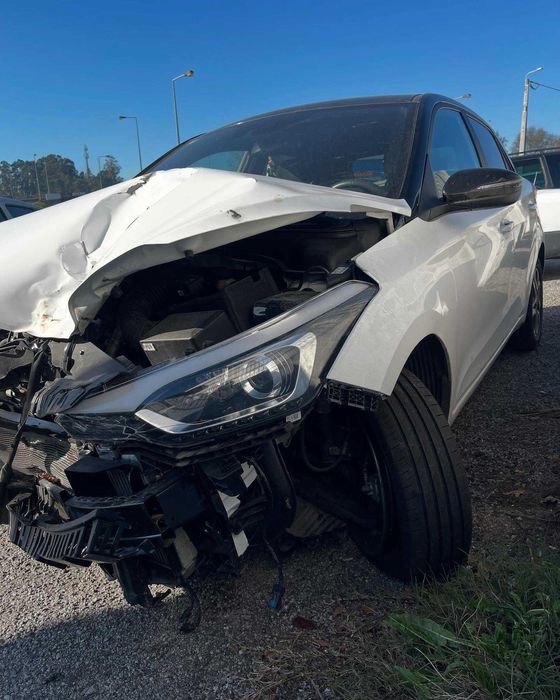 Hyundai I20 2020 para peças!