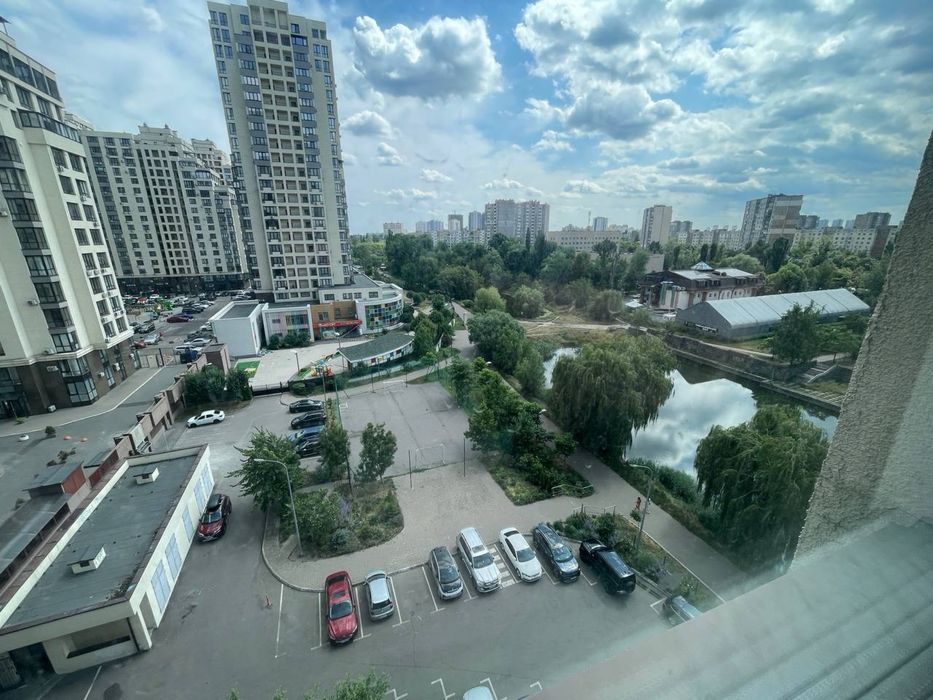 Без комісії. ЖК Венеція. Оренда стильної трикімнатної квартири в Києві