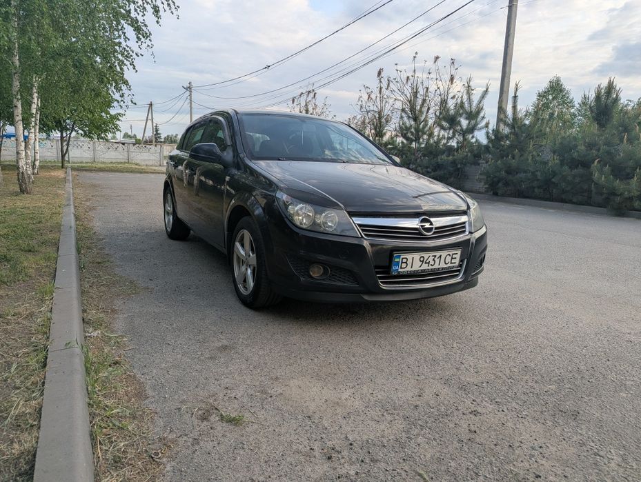 Авто Opel astra h 2013