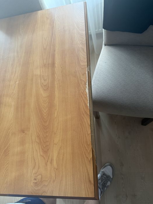Stół uzywany rozkladany