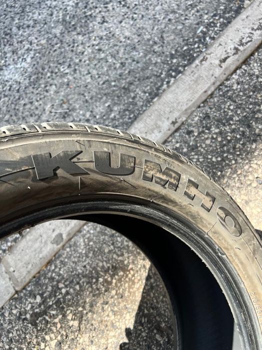 215/55/18 Kumho 4 pneus