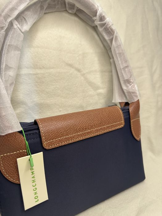 Longchamp L Azul