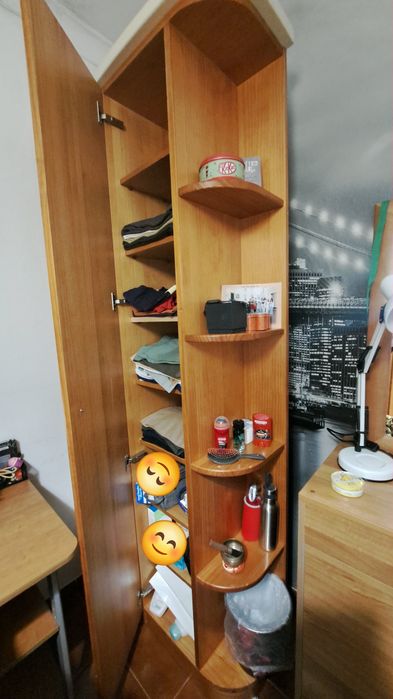 Quarto Juvenil com 2 Camas, Gavetões e Armário