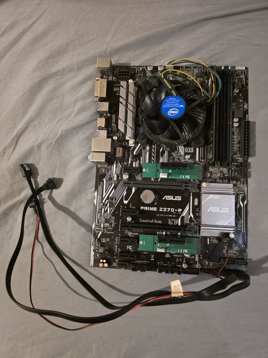 Материнка с процессором