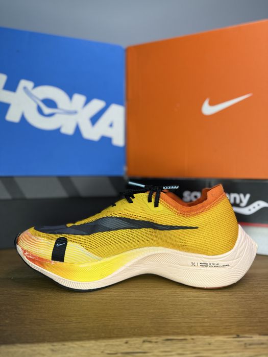 Бігові кросівки nike zoom x vaporfly 2