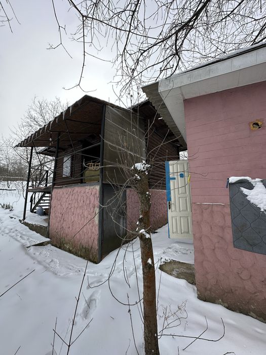 Продається 2-кім дачний будинок зі зрубу зі ставком, Заставнянська