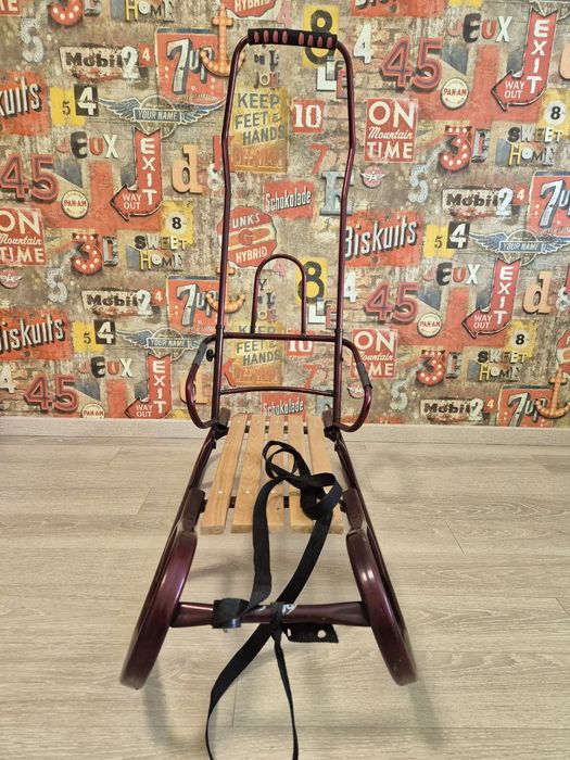 Продам санки "Санта"