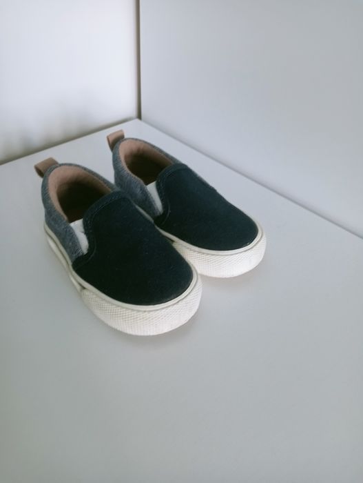 Sprzedam buty niemowlęce
