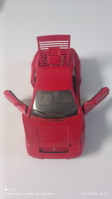Ferrari F355 Berlinetta, marca: Maisto