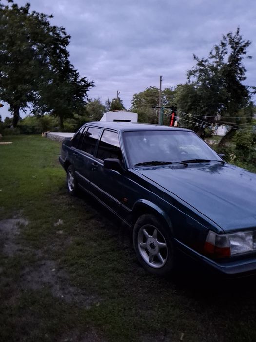 Продам вольво 940