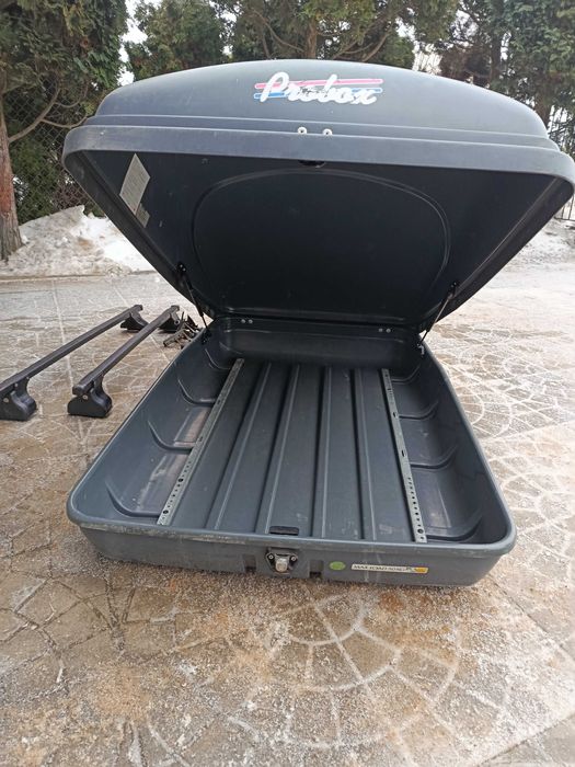 Box , bagażnik na dach