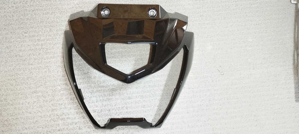 Мото Lifan SR200 Обтекатель фари,маска.