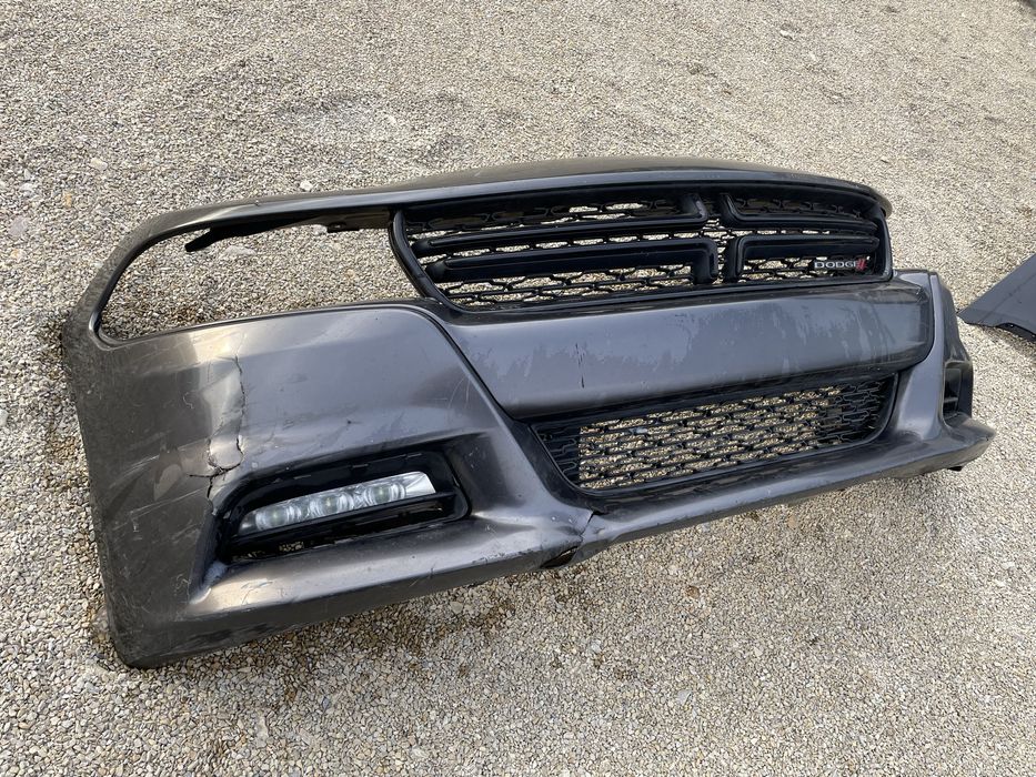 Dodge charger zderzak przód orginał kompletny  15r-