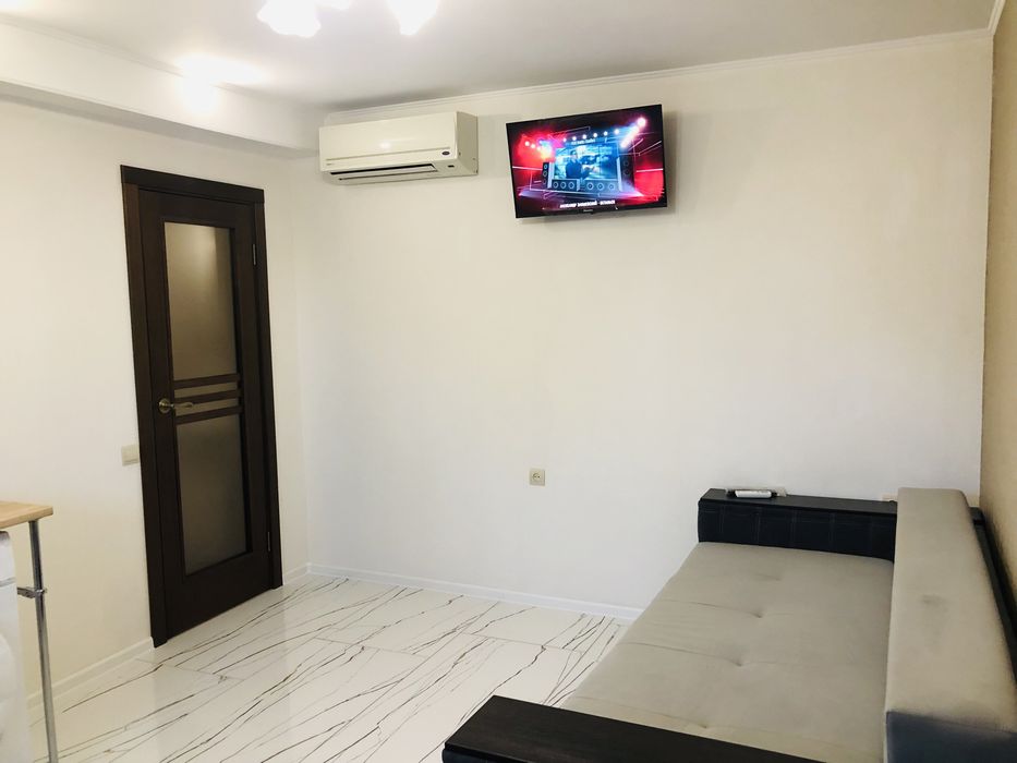 Стильная квартирка в центре города , без отелючения электичества!!!