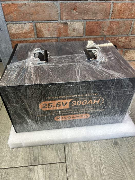 LiFePo4. 24v100A/200A