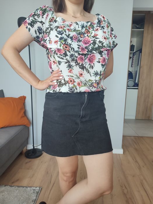 Spódnica mini czarna jeansowa