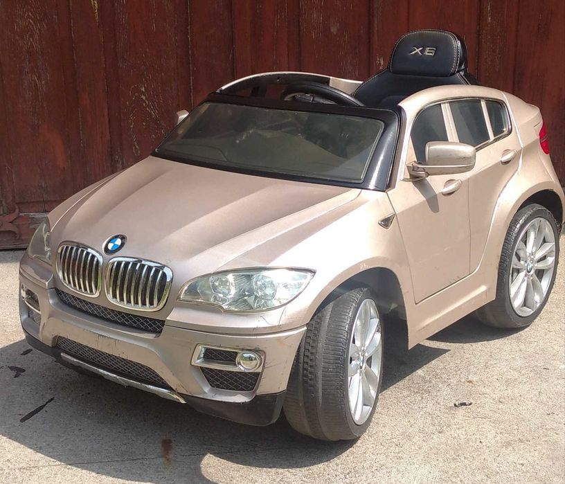 Samochód na akumulator BMW X6