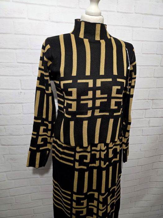 Komplet dzianinowy Hit Set spódnica midi sweter