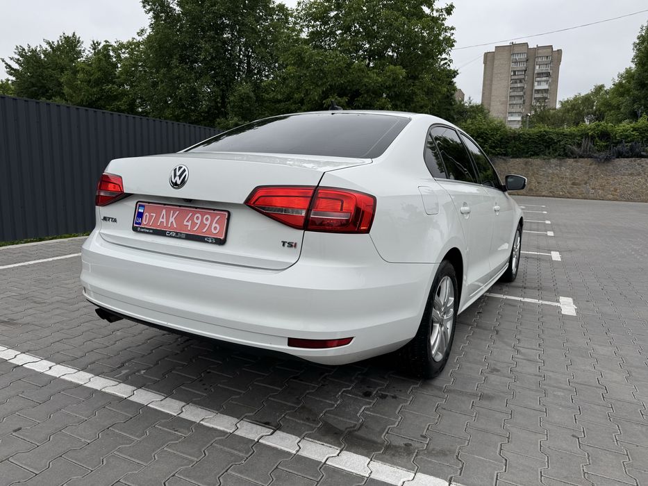 Volkswagen jetta 2015 года