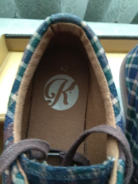 Кеди- мокасини.К.CR.