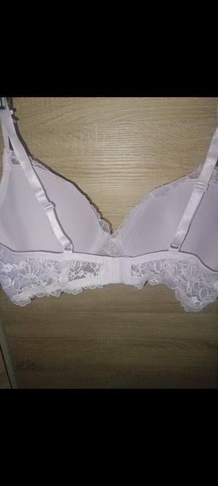 90 c biustonosz damski liliowy