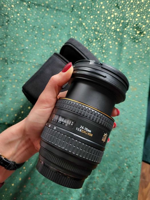Obiektyw Canon  24-70 mm f/2.8 EX DG