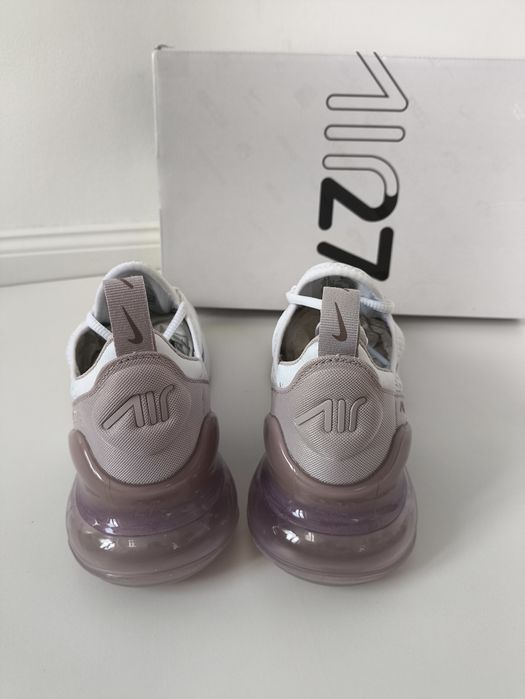 Stylowe buty sneakersy damskie Nike Air Max 270 rozmiar 37.5