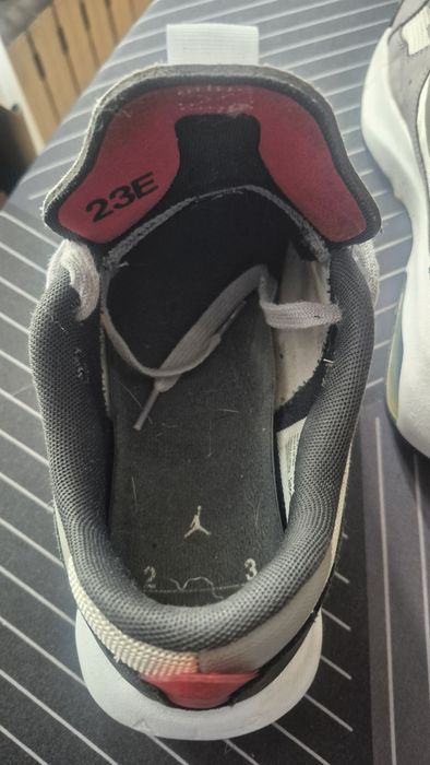 Buty jordan rozmiar 41