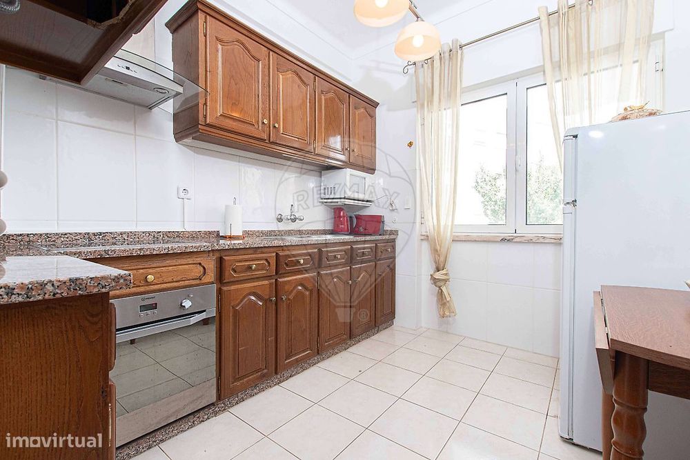 Apartamento T2 para arrendamento