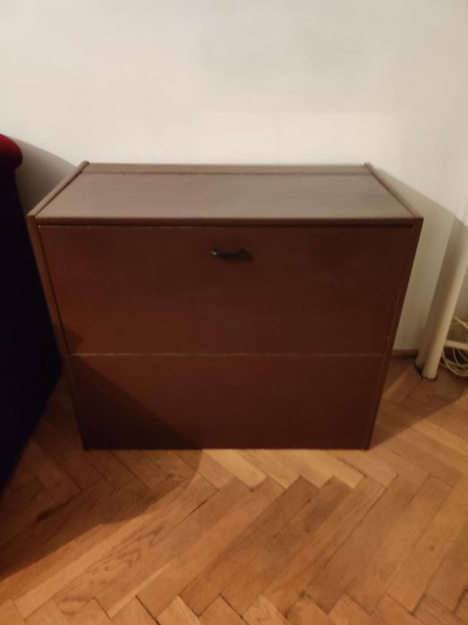 Stara komoda szafka kufer schowek na buty brązowa prl vintage barek