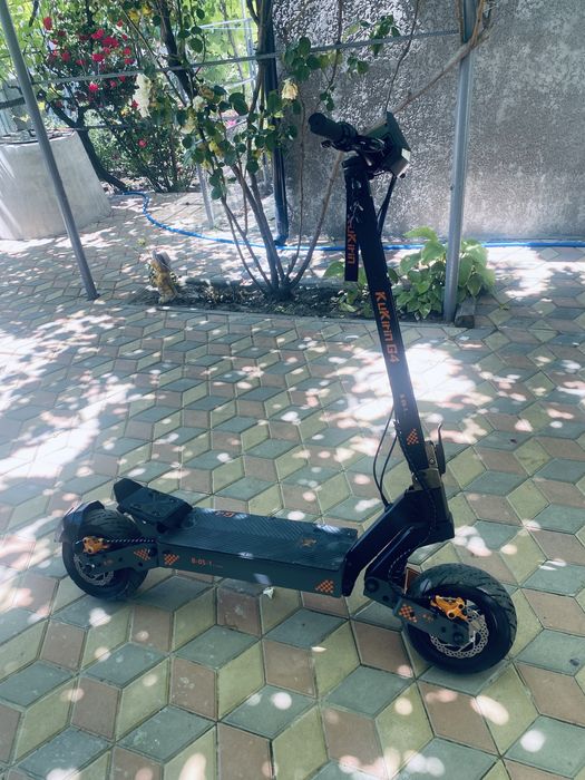 Самокат  KuKirin G4