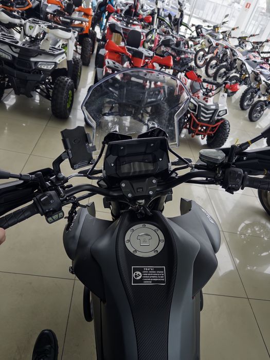 Мотоцикл SPARK SP300T-4