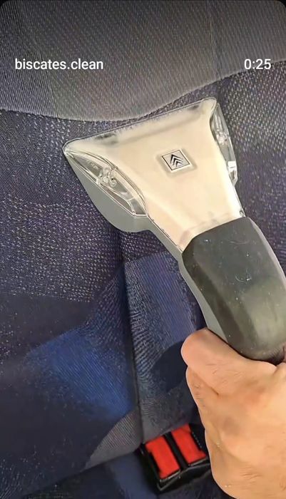 Limpeza de sofás, estofos, colchões