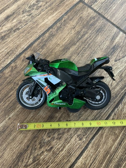 Коллекционный 1:16 спортивный инерционный мотоцикл свет звук