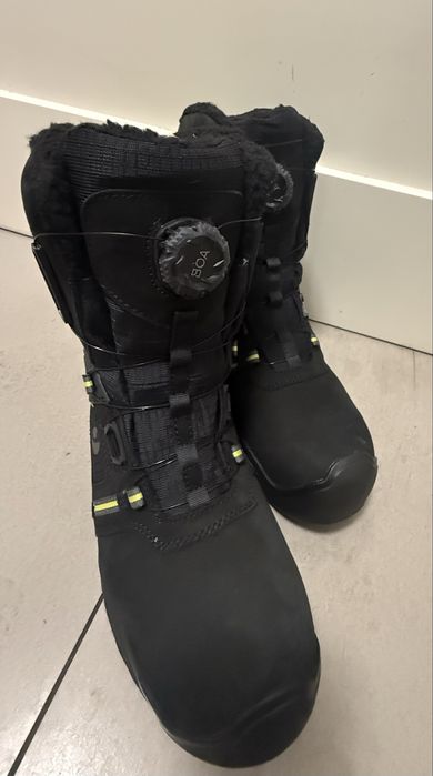 Sprzedam buty bhp zimowe