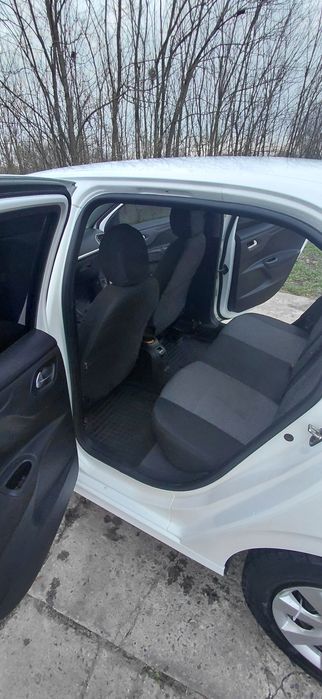 Продам автомобіль,,Peugeot 301 1.2 бензин 2013 рік,,