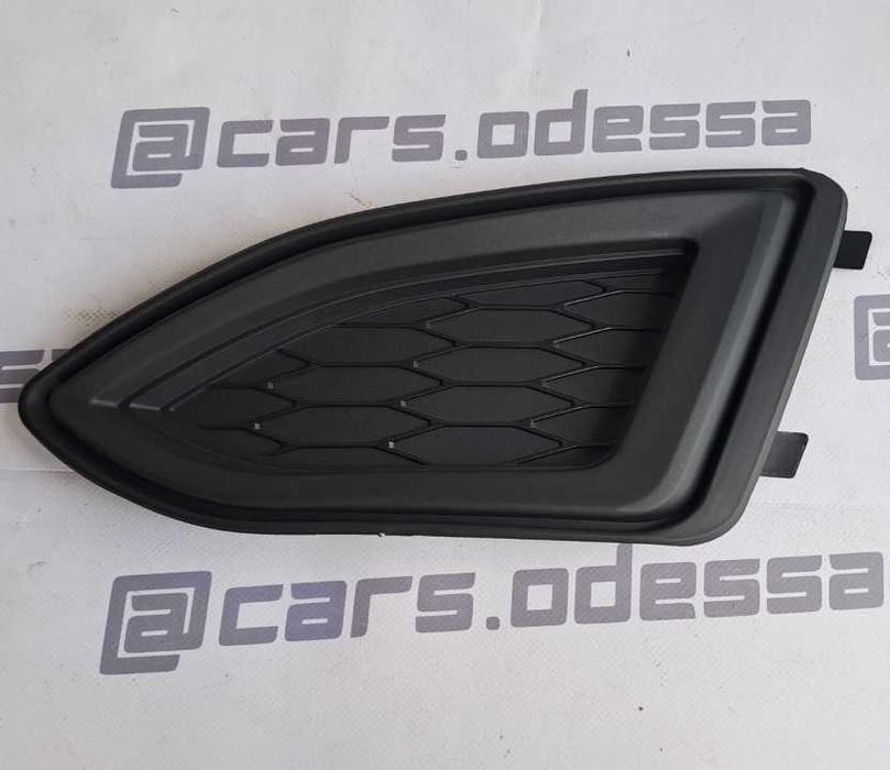 Заглушка противотуманной фары левой Ford Edge 2015–18 (FT4Z-17B814-AB)