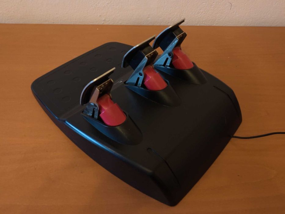 Kierownica Logitech G27 Racing Wheel