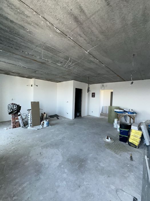 **ЗАЗ! Продаж 1-кімн в Закритому Комплексі! Ремонт в процесі! ПРОГРАМИ